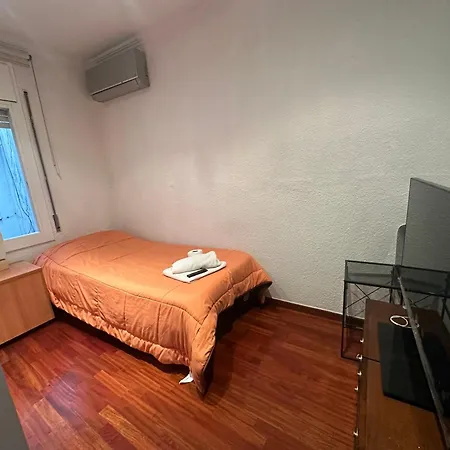 Ronda Frances Macia Apartament Mataró